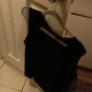 Black Sleeveless Top